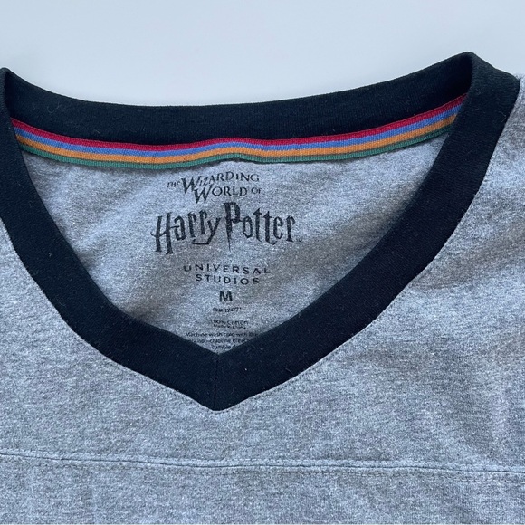 Universal Studies Women's Harry Potter Hogwarts Alumni Ringer Tee Size Medium - Picture 3 of 6